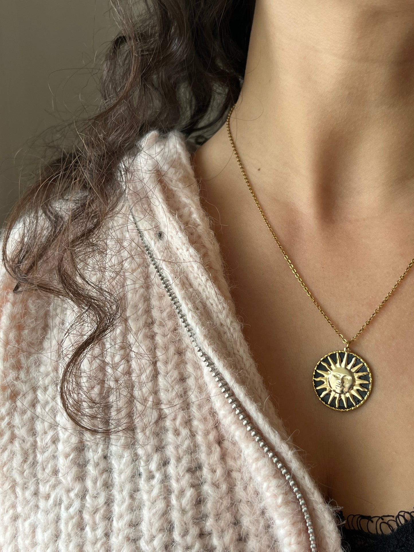 Collier HELIOS ( différents pendentifs disponibles)