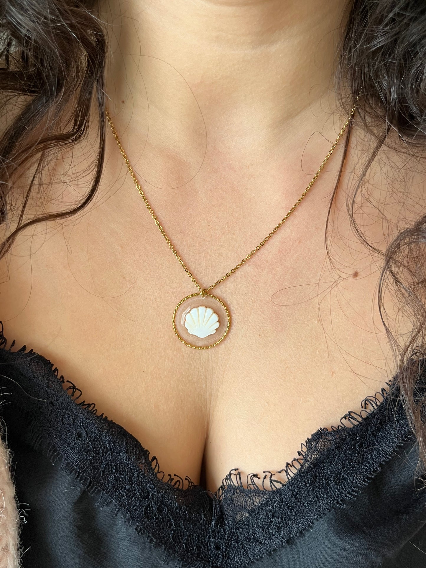 Collier HELIOS ( différents pendentifs disponibles)