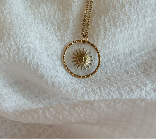 Pendentif soleil